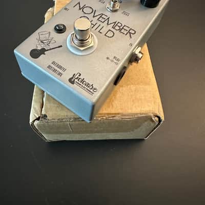 NOVEMBER CHILD – ELECTRIC GUITAR PEDAL – SLASH-STYLE OVERDRIVE, DISTORTION, SILVER JUBILEE, S.I.R. MARSHALL image 5