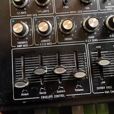 Roland SH-1000 37-Key Synthesizer 1973 - 1978 - Black/Wood image 7