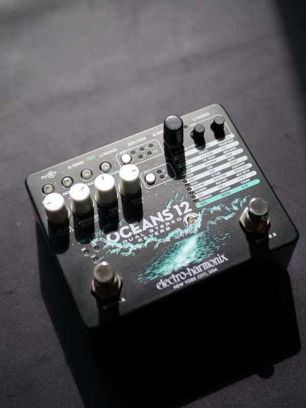 Electro-Harmonix Oceans 12