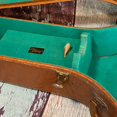 Vintage original Gibson J 45 case 1952 Brown/ Clean Interior image 4