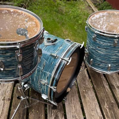 Ludwig 1970 - Blue Oyster “Bowling Ball” Pearl image 6