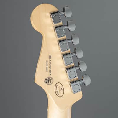 Fender Player Stratocaster MN Surf Green - Electric Guitar image 9