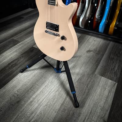 Gretsch Streamliner Jet Club 1 Pickup Electric Guitar - Shell Pink image 4