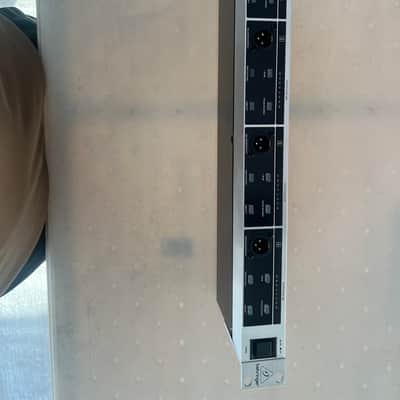 Behringer Ultra-DI Pro DI4000 4-Ch Active Direct Inject Box 2010s - Standard image 2