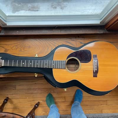 1963 Martin 0-18 image 4