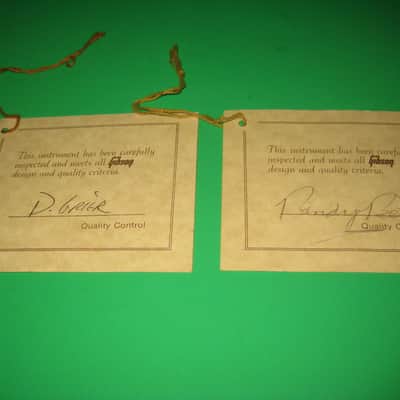 Gibson Dealer Display Set of 2 Guitar Hang Tags 1990's image 2