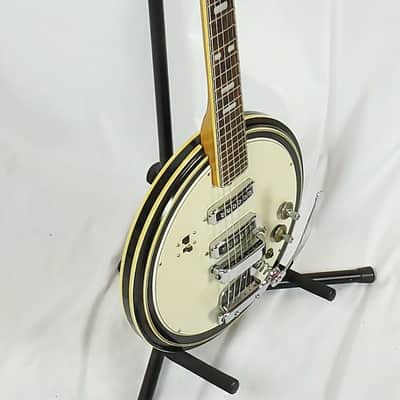 ULTRA RARE!! 1 Year Only -  1968 Kawai, Splendor, Winston, Banjo Shaped Electric Guitar CB-2V! image 4