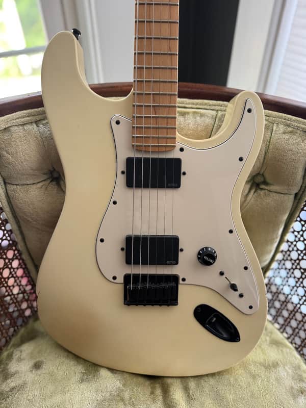 Fender Jim Root Artist Series Signature Stratocaster 2010 - 2019 - Flat White image 1