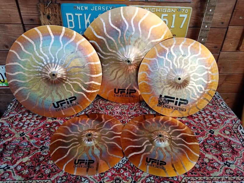 UFIP Tiger Set 14" Hi Hat, 16" e 18" Crash, 20" Ride. Nuovo. image 1