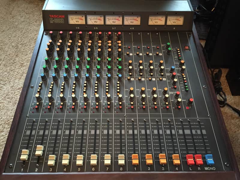 TASCAM M-308B ミキサー Tascam M-308B 1980s Mixer - Evolution Music