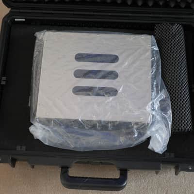 Eich T1000 micro bass amp 1000w (2016) image 3
