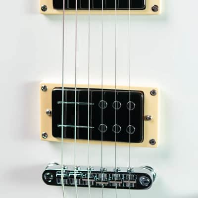 Reverend Robin Finck Signature Electric Guitar - Ice White image 8