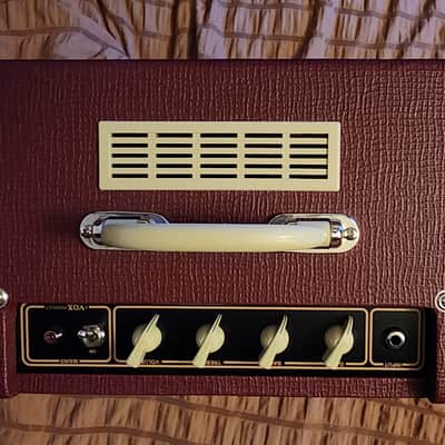 Vox AC4C1-TV-RC Limited Edition 4-Watt 1x10" Guitar Combo - Red and Cream image 2
