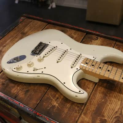Fender Stratocaster Custom Shop 1969 Relic 2000 - Olympic White image 3