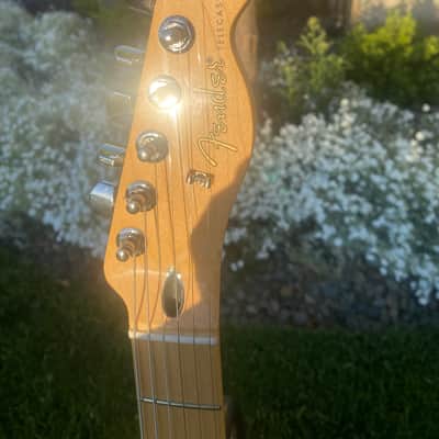 Fender Limited Edition Player Telecaster (2022) – Surf Pearl image 3