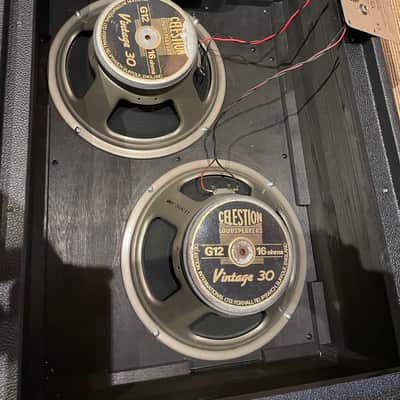 Victory V212-VV Black 2x12" Celestion V30 UK 2000 !! image 3