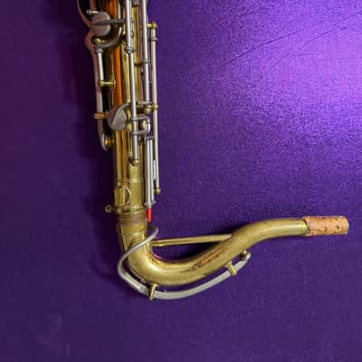 Buescher Aristocrat Tenor Saxophone - Lacquer image 4
