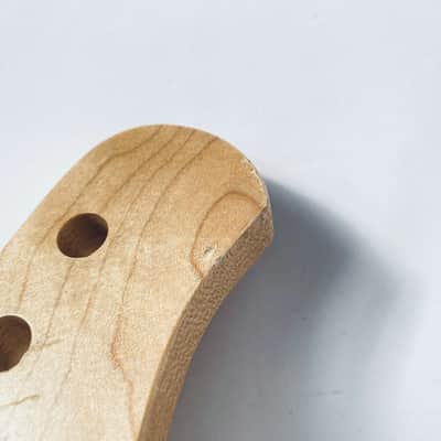 Eko Left Hand Guitar Strat Style Maple Neck, Rosewood Fingerboard 22 Frets image 9