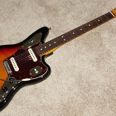 Fender American Professional Classic Jaguar Electric Guitar w/Eyeglass Case 2025 image 4