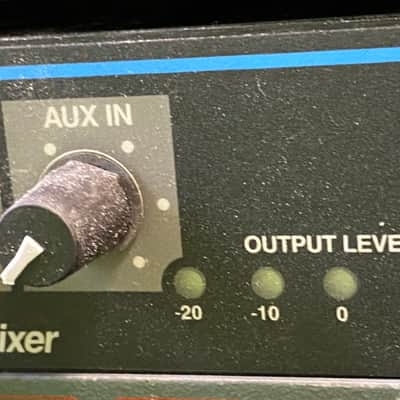 Shure SCM268 2010s - Black with 19” Rack mount Adaptor image 3
