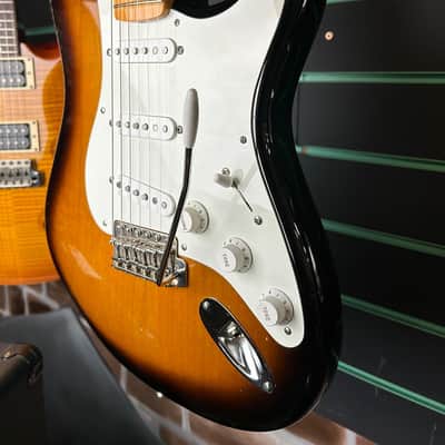 Fender American Original '50s Stratocaster 2-Colour Sunburst 2017 Electric Guitar image 4