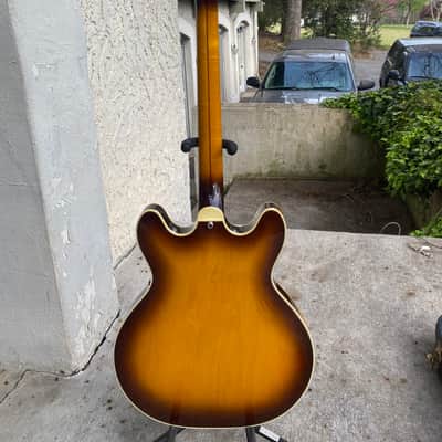 Guild SF-4 1979 - Sunburst image 18