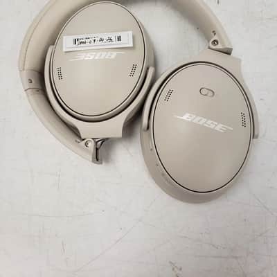 Bose Quiet Comfort 45 image 2