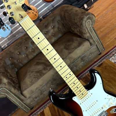Fender American Standard Stratocaster MN 3-Color Sunburst - 60th Anniversary - incl. Case image 8