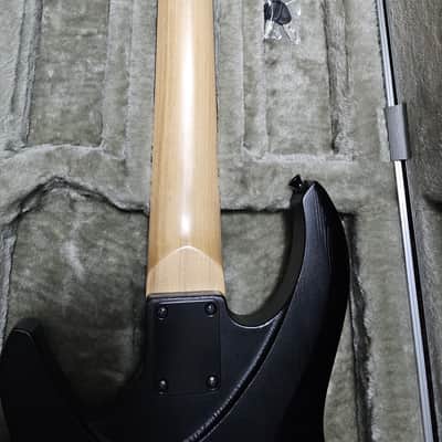 Tagima True Range 7-string Multiscale Black w/ Hard Case image 20