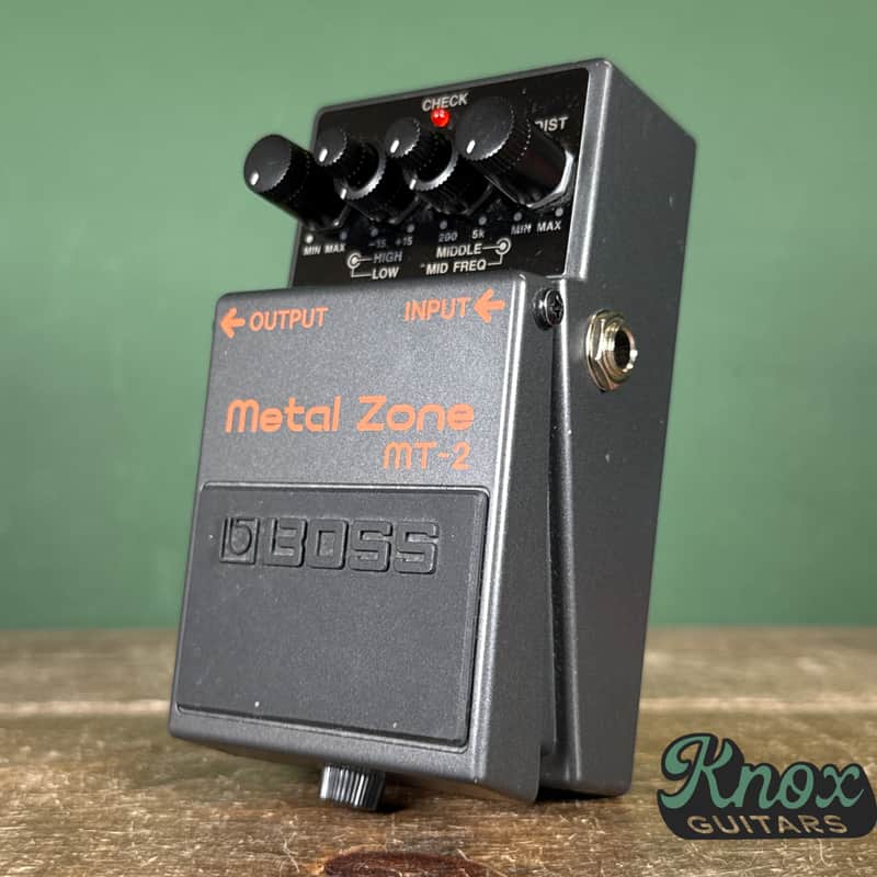 Boss MT-2 Metal Zone (Silver Label) 1991 - Present - Black image 1
