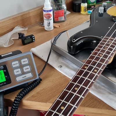 Fender Precision Bass with Rosewood Fretboard 1970 - 1983 - Sunburst image 3