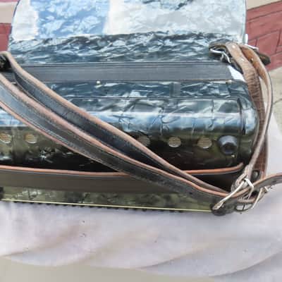 LODUCA BROS PETITE GRANDE 1960's 3/4 120 BASS ACCORDION BLACK PEARL IMMACULATE on SALE!$! image 12
