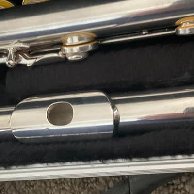 Gemeinhardt 2SP Closed Hole Flute All New Pads, Clean, Plays Great! image 8