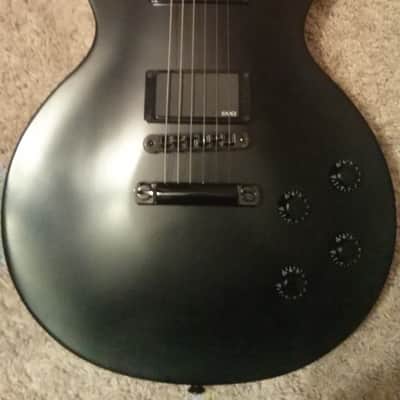 Gibson Les Paul studio 2007 guitar of the week #20 limited run/400 Ebony image 5
