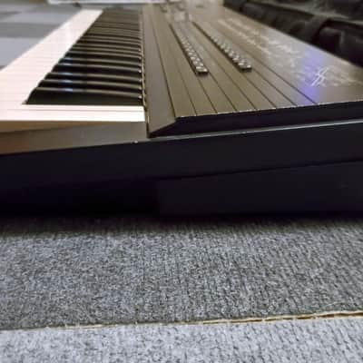 🎹 Yamaha DX7s | Ryuichi Sakamoto Patches & Factory Patches / Blue LED Display / Battery Holder / Serviced with Soft Case image 8
