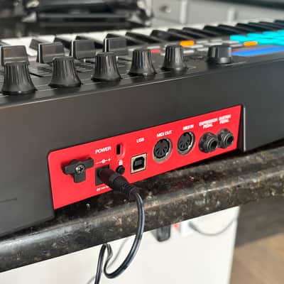 Akai MPK249 2014 - Present - Black image 6