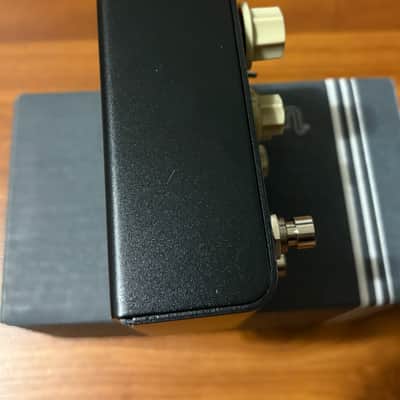 Strymon Flint Reverb and Tremolo V2 2022 - Present - Black image 4