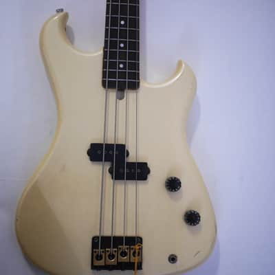 Electra Pheonix Electric Bass X635 1980s Cream image 16