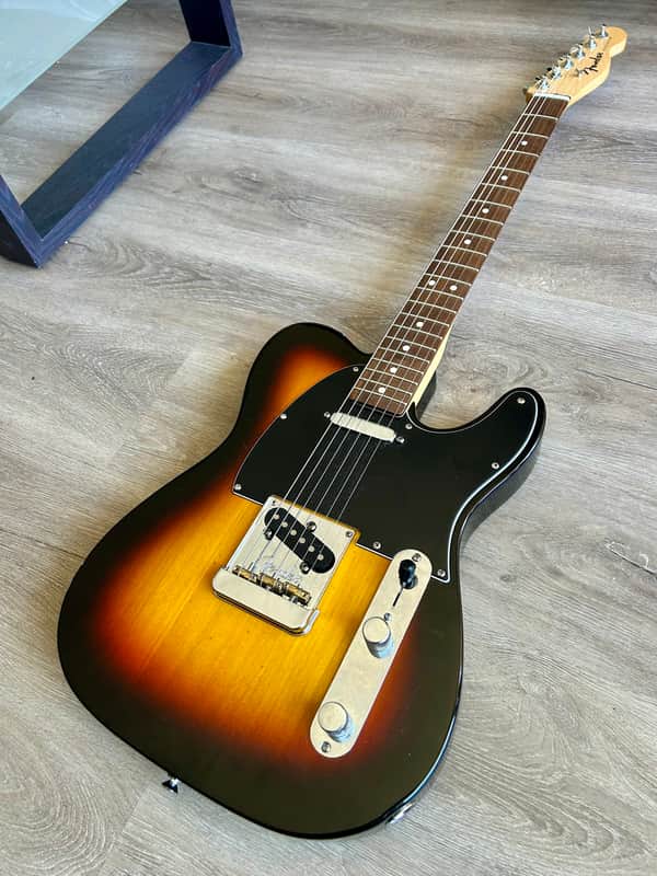 Fender Standard Telecaster 2025 - Present - 3-Color Sunburst image 1
