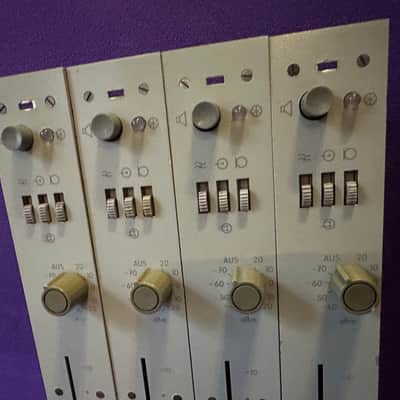 Ultra-rare! 4x vintage RFT RFZ KV Channelstrip East German V676! Fully discrete, transformer balanced, insane 80dB Gain for ribbons! MV810 successor! image 5