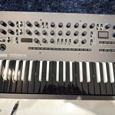Korg Minilogue XD Inverted BW Analog Synthesizer 4-Voice Polyphonic Keyboard - BW