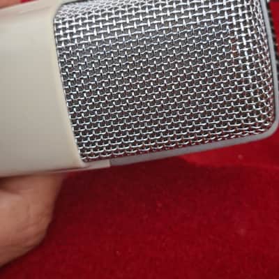 Sennheiser Sennheiser MD 421 Dynamic Microphone | 3-Pin | White / Silver | Original Case + Clamp image 9
