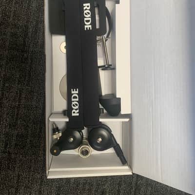 RODE PSA1+ Studio Boom Arm 2021 - Black image 1
