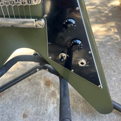 Gibson Flying V Tribute 2020 - Olive Drab image 7