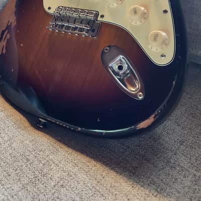 Johnston Custom Guitars '67 Strat 2025 - Relic Nitro Vintage Sunburst image 4