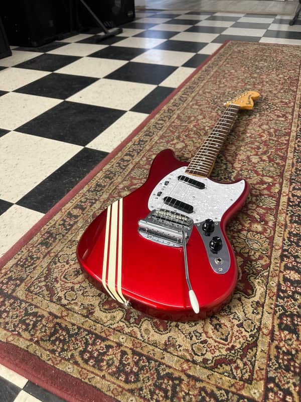 Fender MG-69 Mustang Reissue MIJ Competition Stripe Red image 1