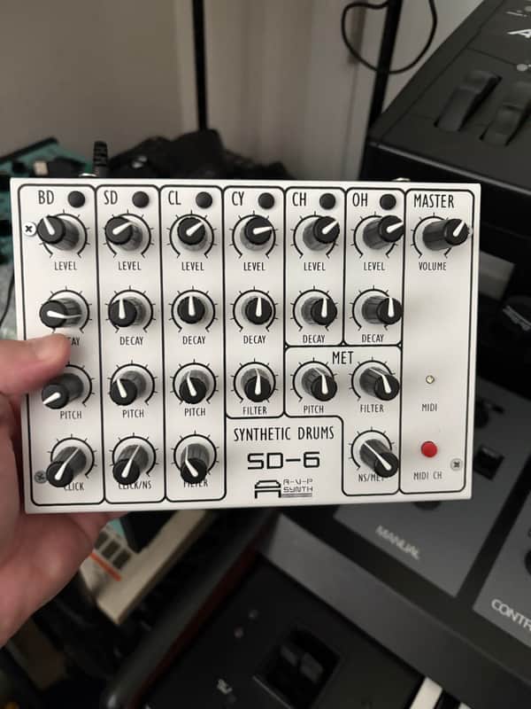 AVP Synth SD-6 image 1