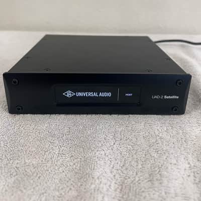 Universal Audio UAD-2 Satellite OCTO Core Thunderbolt 2 DSP Accelerator - Black image 3