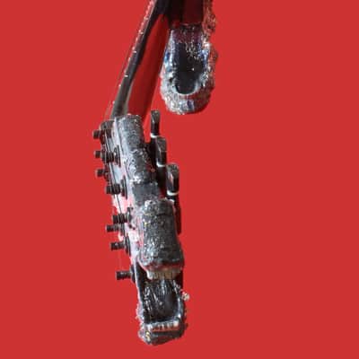 The Xenomorph III Alien themed guitar/playable artwork from Devil & Sons image 5