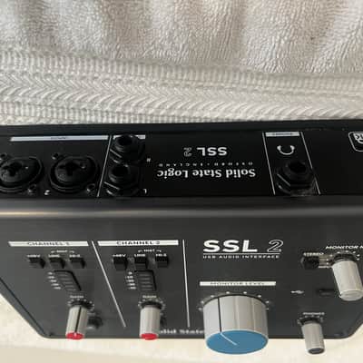 Solid State Logic SSL 2 USB Audio Interface 2020 - Present - Black image 7